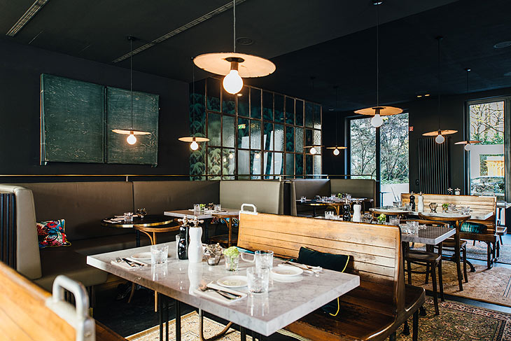 Brasserie Colette in der Klenzestra&szlig;e &copy;Foto: Nils Hasenau